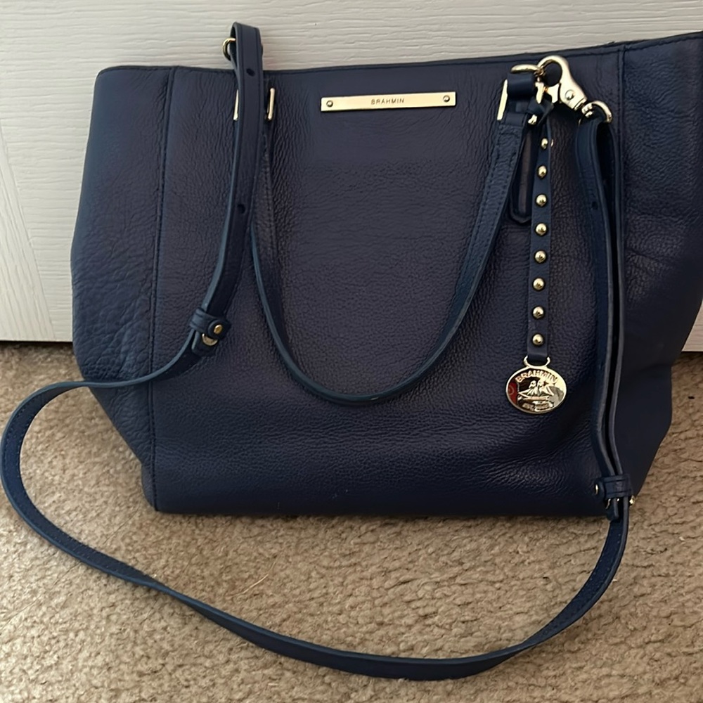 Brahmin Purse - lightly used. In great condition.